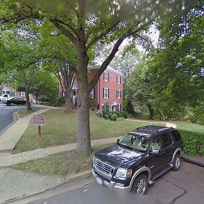 2800 S Abingdon St, Arlington, VA 22206