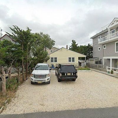 25 E 23 Rd St, Long Beach Township, NJ 08008