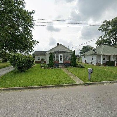 311 E 12 Th St, Huntingburg, IN 47542