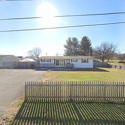 328 Shannon View Rd, Johnson City, TN 37615