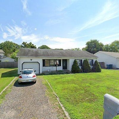 30 Oakleaf Dr, Little Egg Harbor Twp, NJ 08087