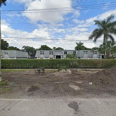 300 Nw 69th Ave, Plantation, FL 33317