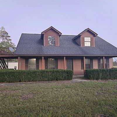 303 Freeman Rd, Richton, MS 39476