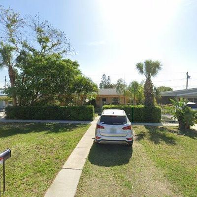 3038 58 Th St S, Gulfport, FL 33707