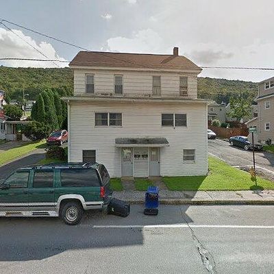 305 E Catawissa St, Nesquehoning, PA 18240