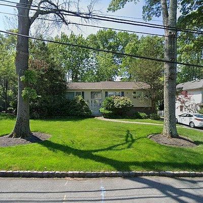 31 Delwick Ln, New Providence, NJ 07974