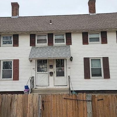 40  42 N Main St, Whitinsville, MA 01588