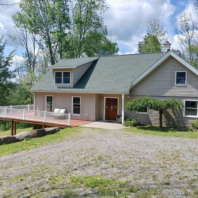 40 Peterson Rd, Pleasant Mount, PA 18453