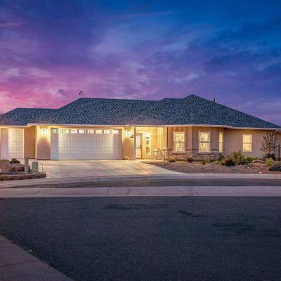 401 W Pennant Ln, Taylor, AZ 85939