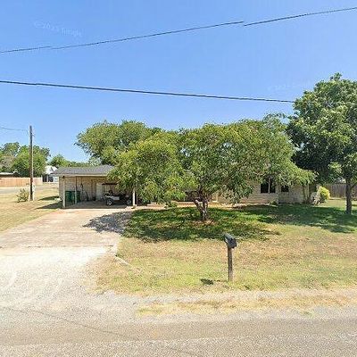 475 W 7 Th St, Crawford, TX 76638