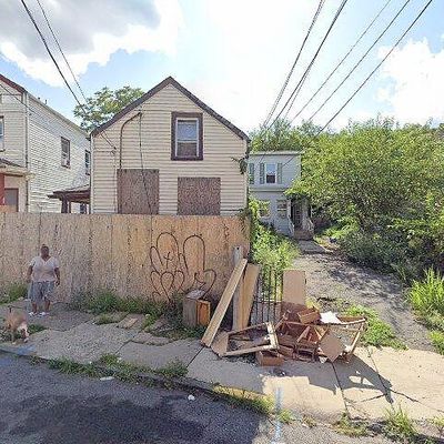 48 Chadwick St, Paterson, NJ 07503