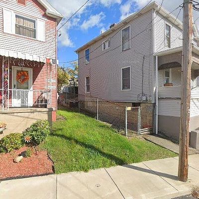 520 Mccrea Ave, Donora, PA 15033