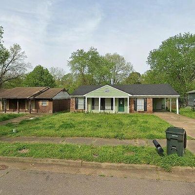 5289 Broken Oak Dr, Memphis, TN 38127