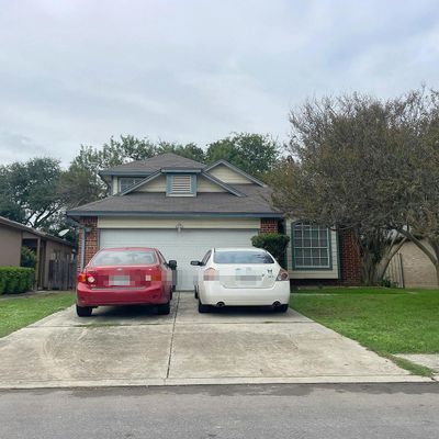 5619 Spring Moon St, San Antonio, TX 78247