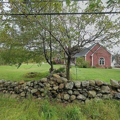 5 Long Hill Rd, Brookfield, MA 01506