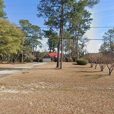 651 Westshore Dr, Ochlocknee, GA 31773