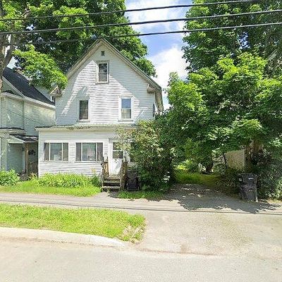 66 3 Rd St, Bangor, ME 04401