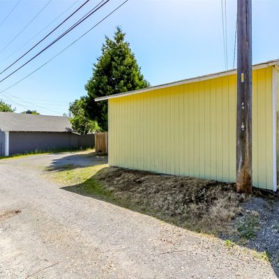 6631 S Warner St, Tacoma, WA 98409