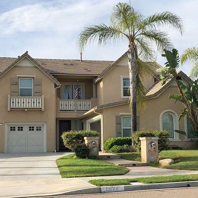 6879 Goldstone Rd, Carlsbad, CA 92009