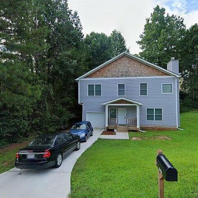 6945 Merrywood Dr, Fairburn, GA 30213