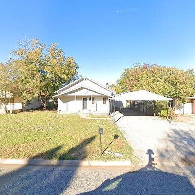 603 Avenue G Se, Childress, TX 79201