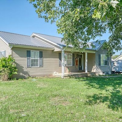 750 Green Valley Cir, Livingston, TN 38570