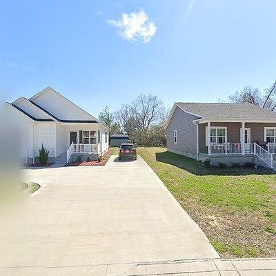 796 S Mountain St, Smithville, TN 37166