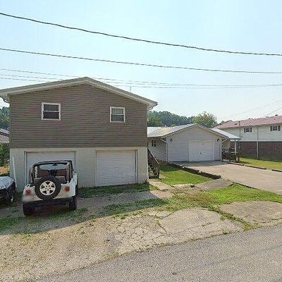 814 Madison Ave, Spencer, WV 25276