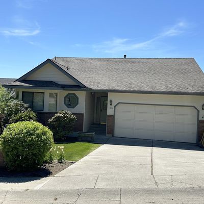 8916 E Boardwalk Ln, Spokane, WA 99212