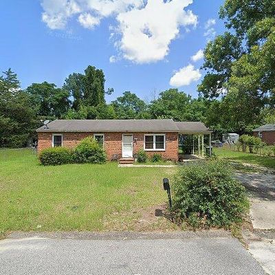 906 Fiske, Fayetteville, NC 28311