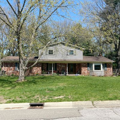 9130 Overland Trl, Flushing, MI 48433