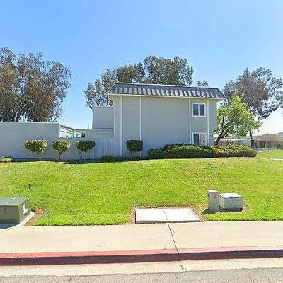 9435 Carlton Oaks Dr, Santee, CA 92071