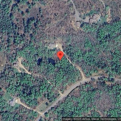 8393 Sutton Rd, Minocqua, WI 54548