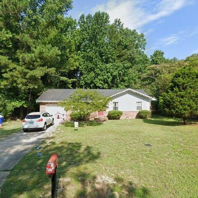 847 Durwood Dr, Fayetteville, NC 28311