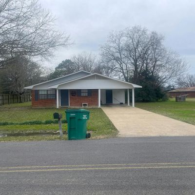 848 Mckeithen Dr, Winnsboro, LA 71295