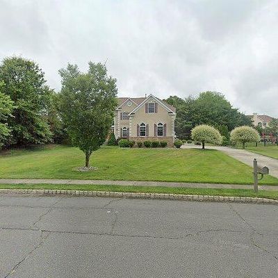 1 Angelo Ct, Monroe Township, NJ 08831