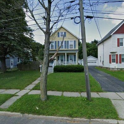 10 Pine St, Newton, NJ 07860