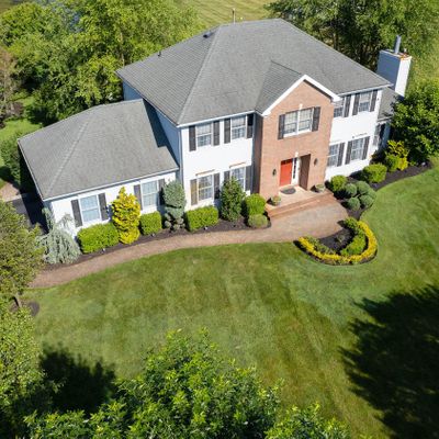 10 Twin Ponds Trl, Colts Neck, NJ 07722