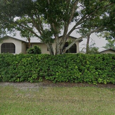 10011 Maddox Ln, Bonita Springs, FL 34135