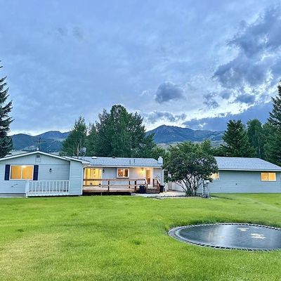 1010 W College, Mackay, ID 83251