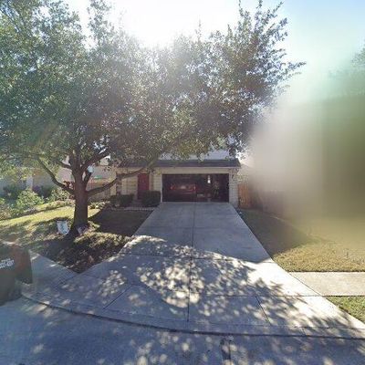 10330 Oakwood Crst, San Antonio, TX 78245