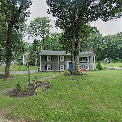 11 Secluded Ct, Cumberland, RI 02864