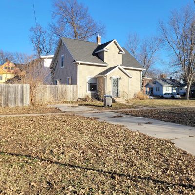 1102 Plum St, Lincoln, NE 68502