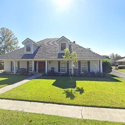 111 Wellington Dr, Houma, LA 70360