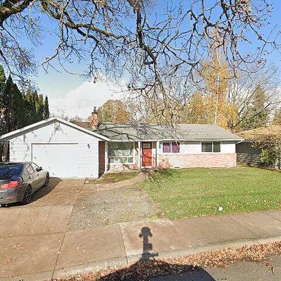 1135 E Main St, Hillsboro, OR 97123