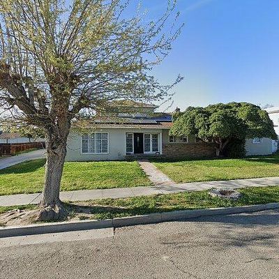 115 E San Emidio St, Taft, CA 93268