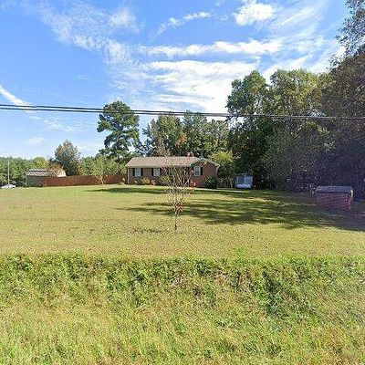 11714 Mckenney Hwy, Mc Kenney, VA 23872