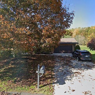 104 Kingsley Blvd, Peckville, PA 18452