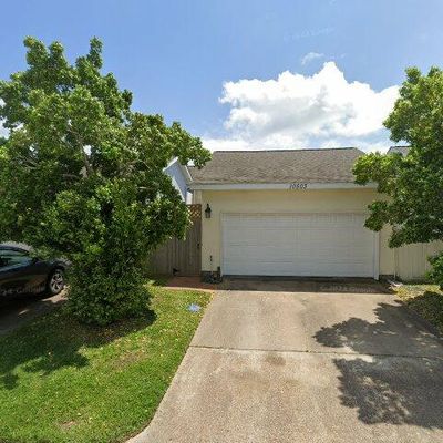 10503 Schaper Rd, Galveston, TX 77554