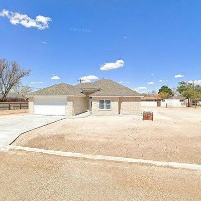 106 W 12 Th St, Sunray, TX 79086